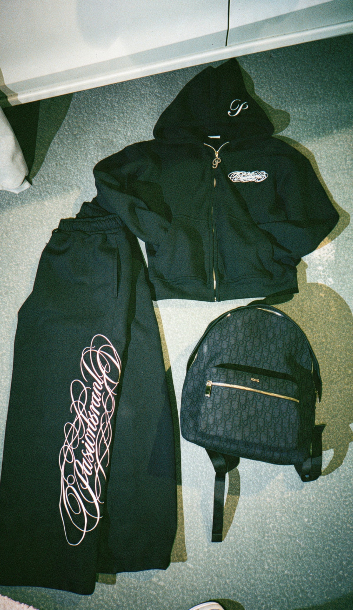 BLACK "SIGNATURE" SET